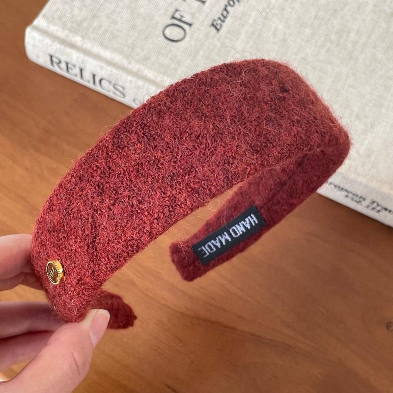 Korean Style Gold Label Wide Edge Headband: Women's 2025 Autumn/Winter Versatile Hair Accessory