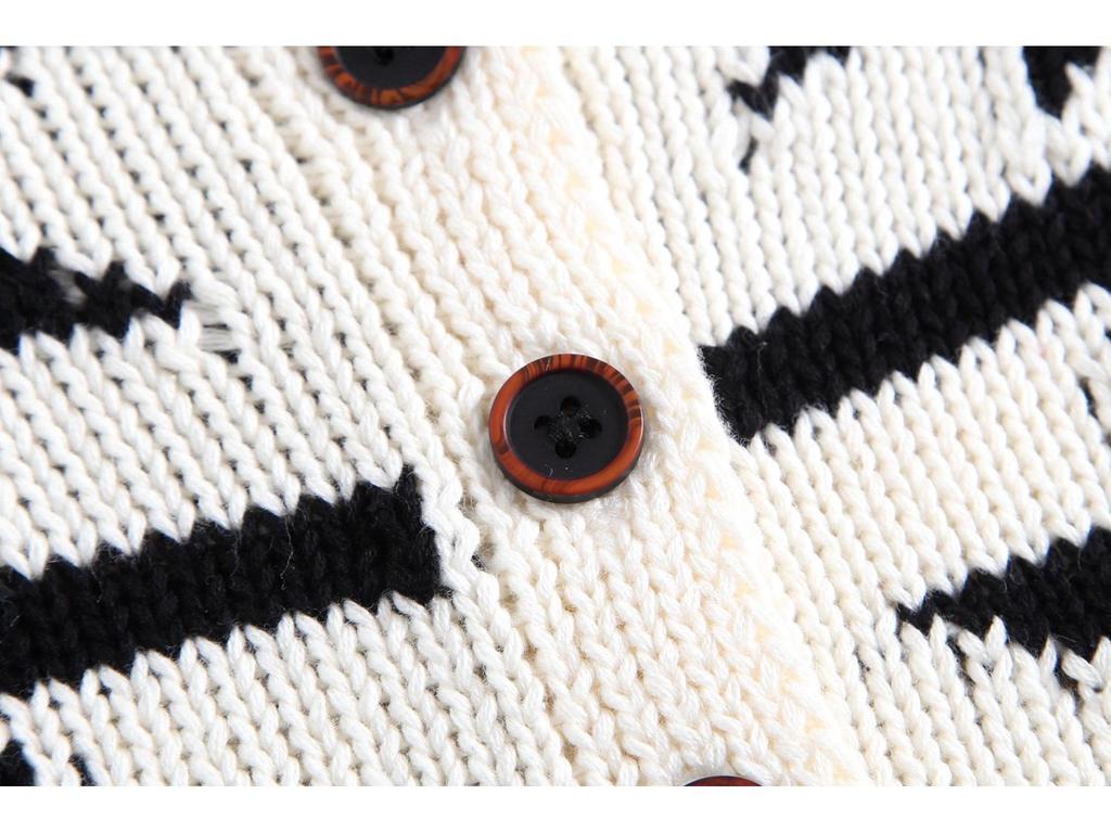 Unisex Baby Jacquard Color Block Lapel Cardigan: Thickened Knitted Outerwear for Infants and Toddlers