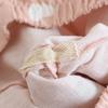 Neues dreiteiliges Pyjama-Set für Damen im Frühjahr und Sommer, kurze Ärmel + Shorts + Hose, 100 % Baumwollgaze, Homewear-Set mit Love-Print