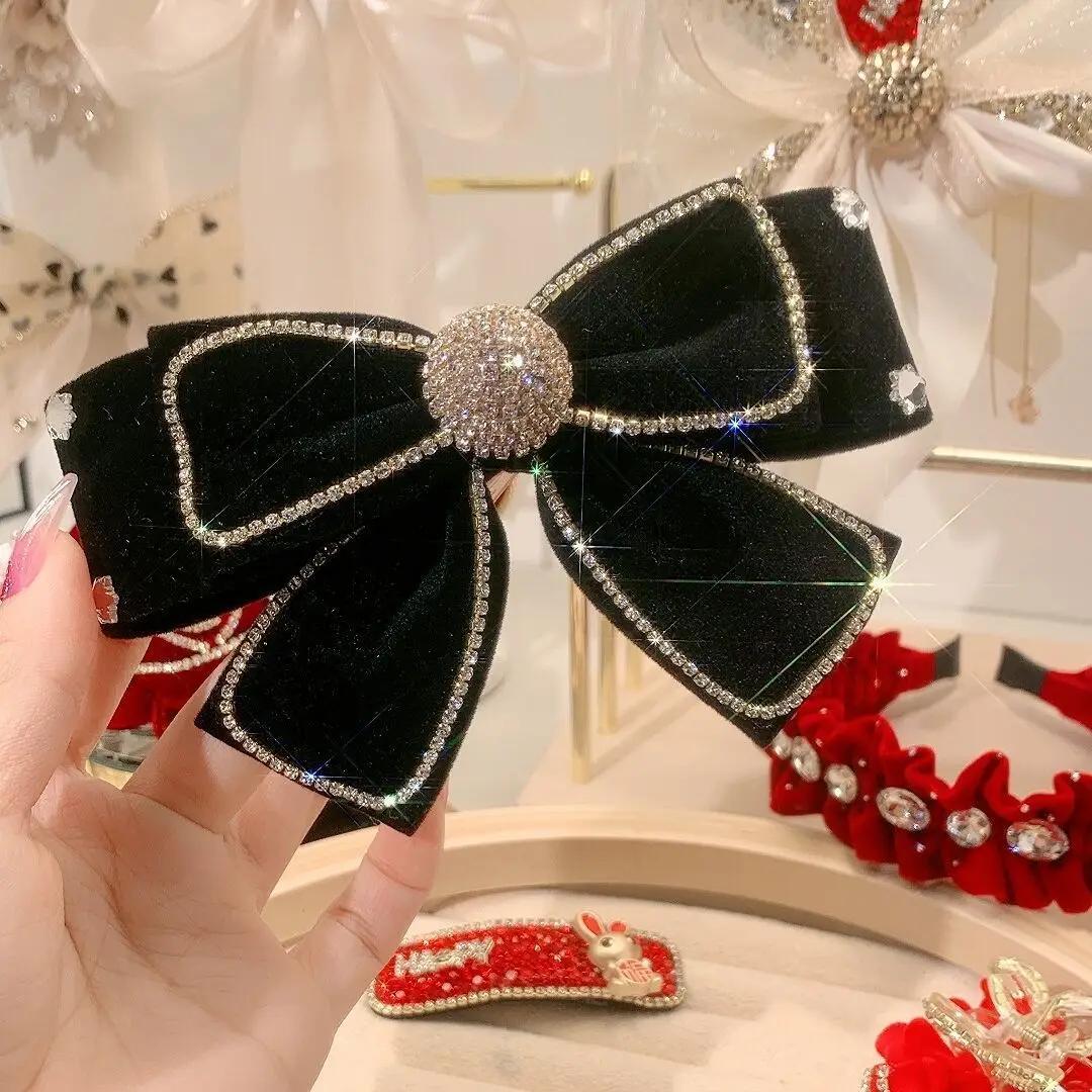 

Velvet Bow Hairpins Crystal Rhinestone Hair Clips for Women Temperament Headwear Fashion Ponytail Clip Korean Hair Accessories чорний