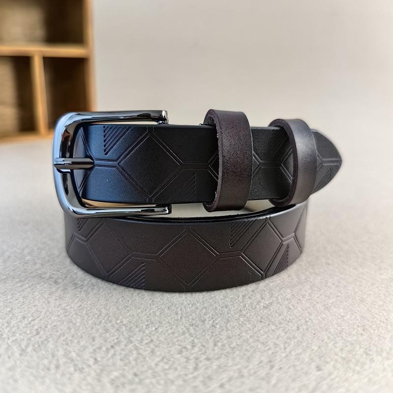 Fashionable Genuine Leather Belt For Women With Simple Pin Closure Designed For Versatile Styling