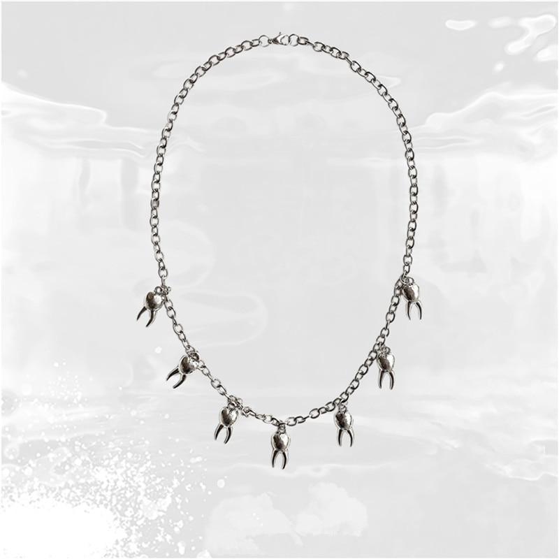Fashion Gothic Vinage Rib Cage Necklace Anatomical Skeleton Heart Goth Punk Unique Retro Pendant Necklace Jewelry for Men/women