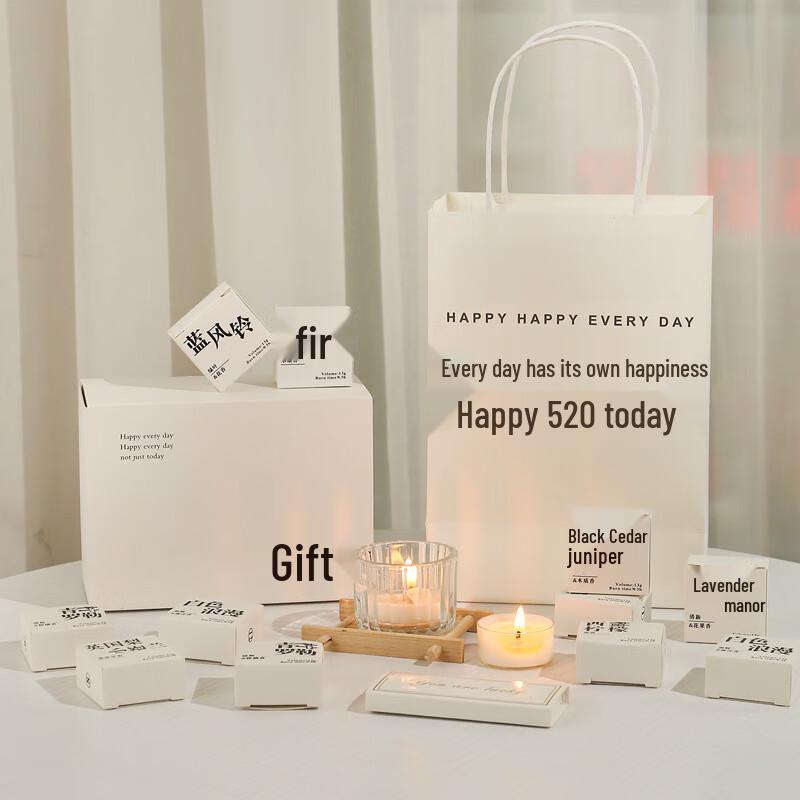 Oujiewang 520 Scented Candle Gift Set with Matches & Holder