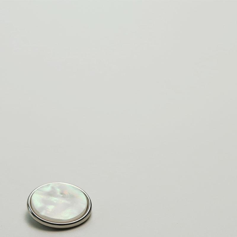 

Xiaoxiang Celebrity Style Imitation Shell Metal Button Dark Eye Blazer Button Double-Sided Nylon Fur Coat Button 2 #[Bantam Silver Edge Imitation Shell White] 15mm