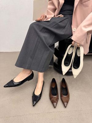 Fashion Pointed Toe Women Loafers Autumn Spring Dress Shoes 2024 New Arrivals Casual Black Brown White Flock Fashion Slip On Office Shoe