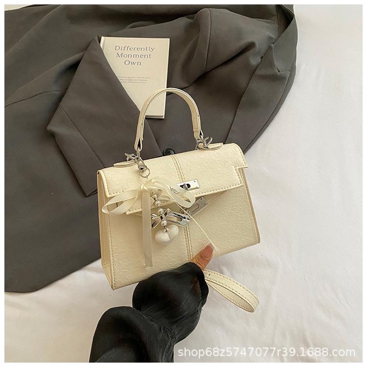

Bag Women s 2025 New Fashion Women s Handbag One Shoulder Crossbody Bag Temperament Versatile Kelly Bag