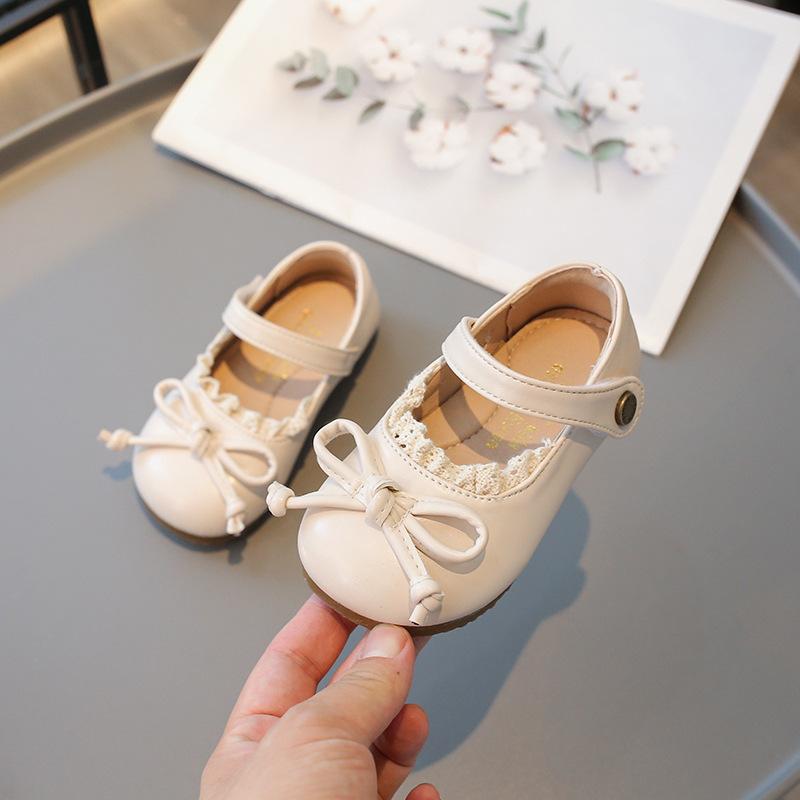 

Туфельки из маленькой кожи Xiaoxiangfeng для девочки, весна 2025, новая обувь для малышей, детская обувь на мягкой подошве для детей среднего и маленького возраста, детские туфельки принцессы 21