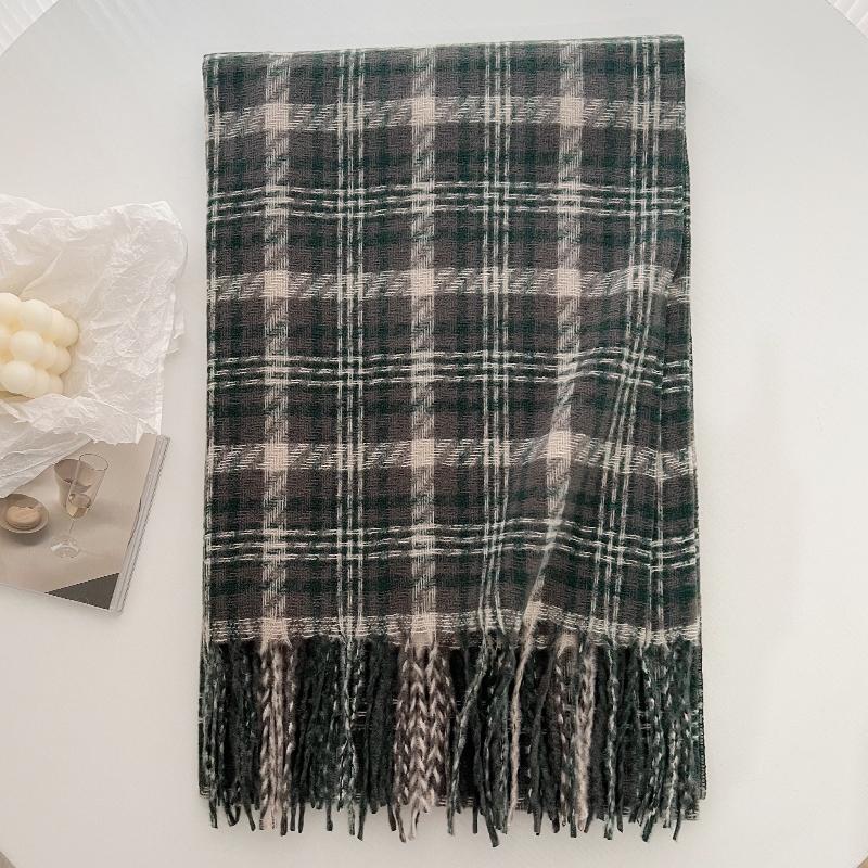 Clearance Plaid Scarf Women's Winter New Korean Version Versatile Student Warm Scarf Elegant Fashion Shawl