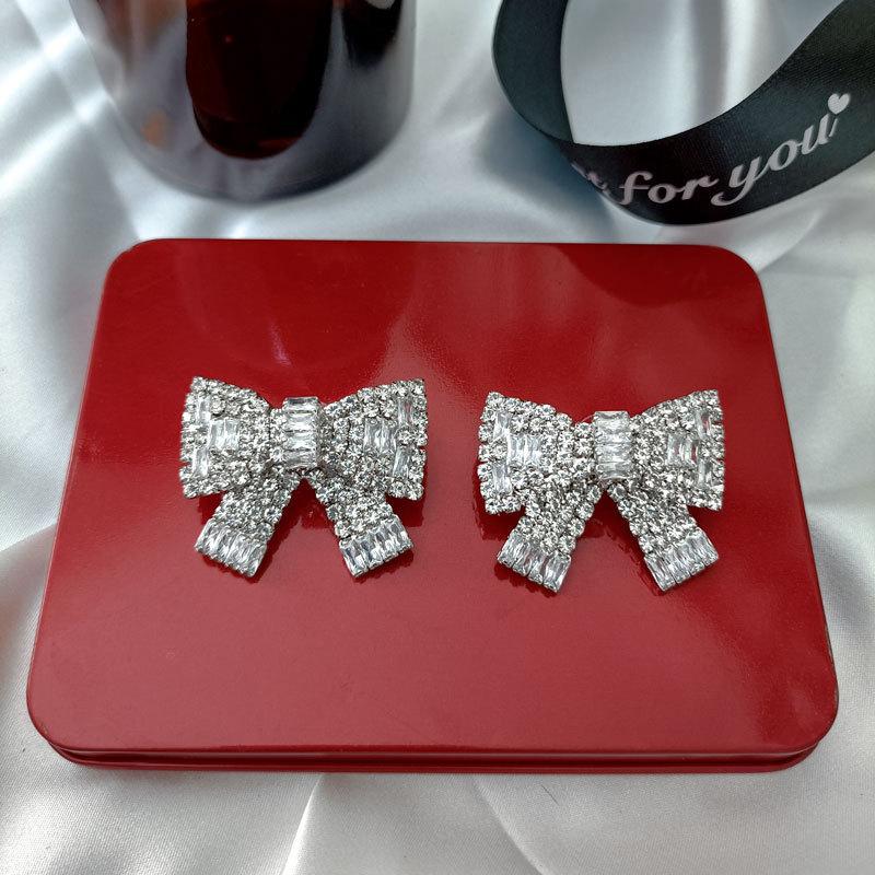 

Wind Three-dimensional Bow Crystal Rhinestone Exaggerated 925 Silver Needle Retro Earrings Stud Earrings