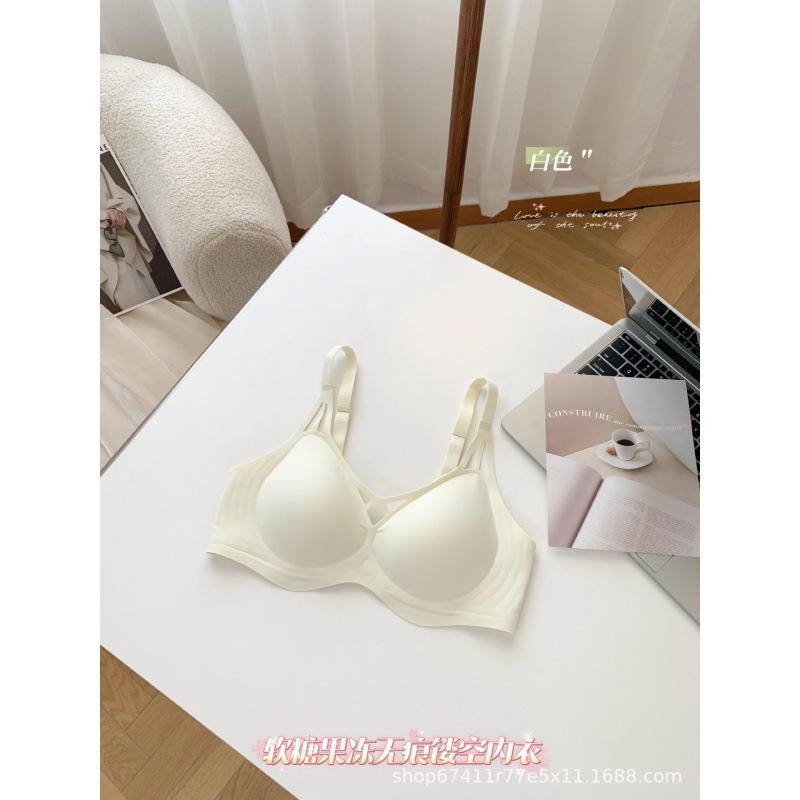 Summer thin seamless underwear women's big breasts show small breasts, gather the upper support to prevent sagging, no steel ring soft support bra
