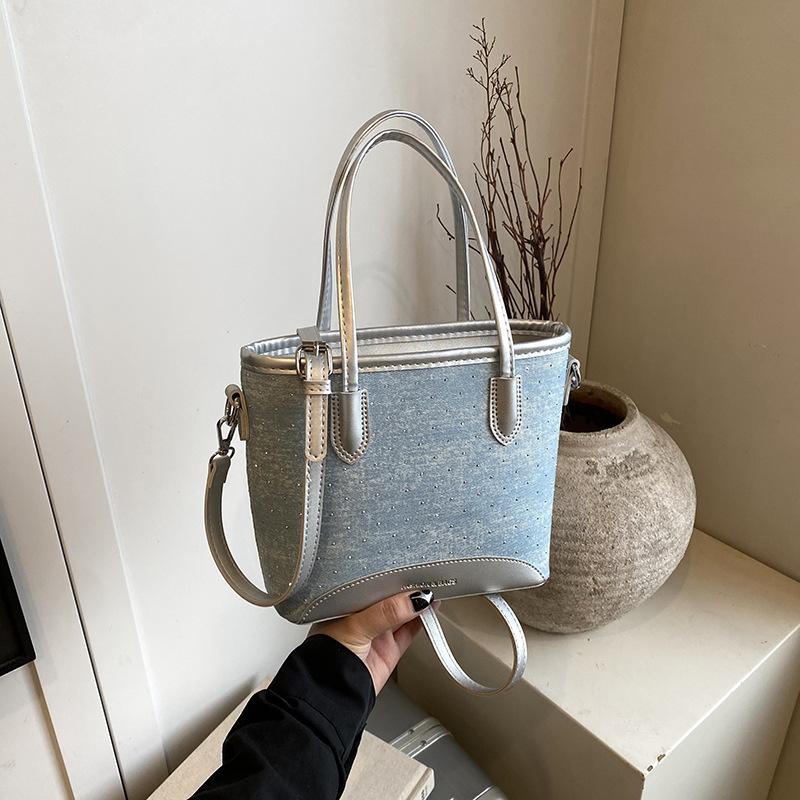 Bag women's new summer versatile shoulder messenger bag casual portable bucket bag