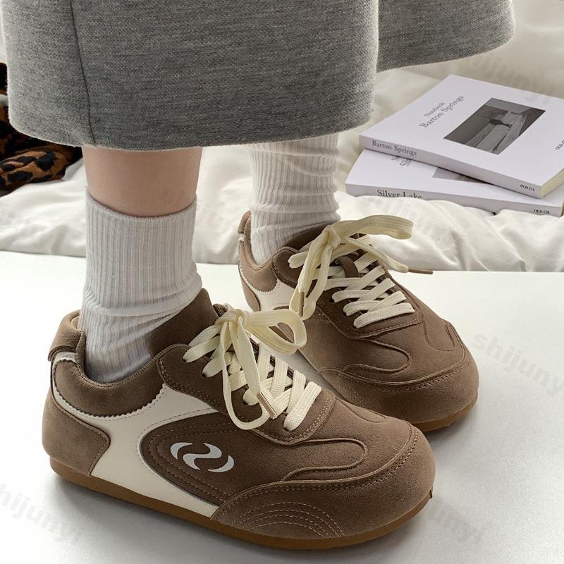 Fashion Breathable Comfortable Low Top Casual Shoes Foe Women 2025 Autumn New Niche Retro Style Versatile Non Slip Lace Up Flat Sneakers
