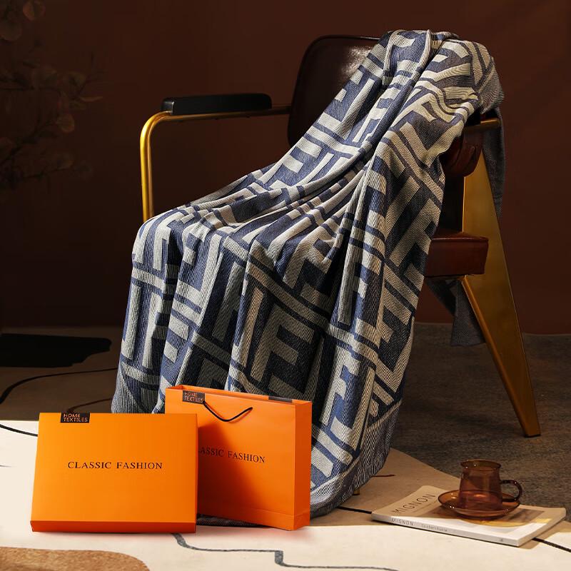 Yiyayun Portable Blanket Gift Set