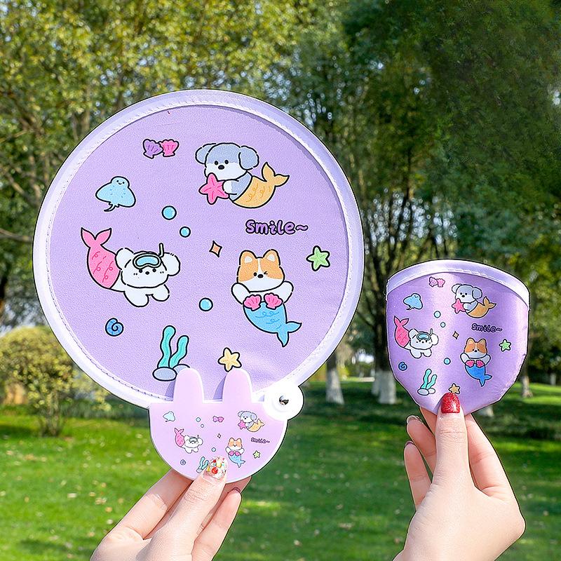 1PCS Cute Folding Fan with Reflective Board Cartoon Portable Fan Small Fan Student Mini Fabric Group Fan Folding Fan