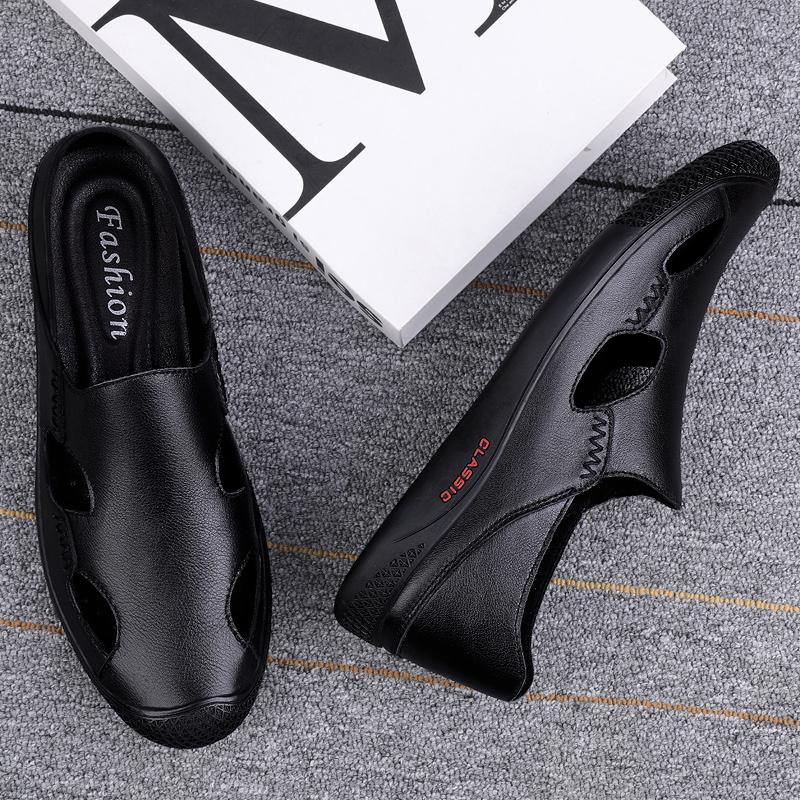 Fashion Men's Super Light Sandals Waterproof Summer Sneakers Slip on Hollow Out Shoes Male Driving Outdoor Beach Flats Wading Aqua Shoes