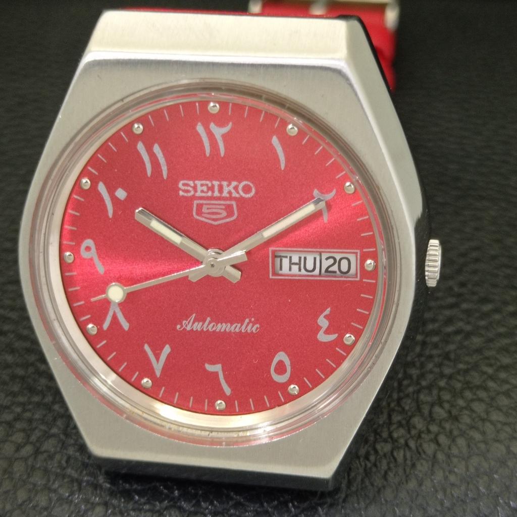 JAPAN VINTAGE SEIKO 5 AUTOMATIC 6309A MENS ARABIC RED COLOR DIAL WATCH A701585-5 R206b-a701585