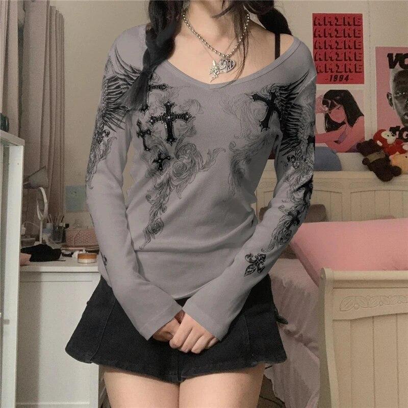 2KWEIRD 2000s Aesthetic T Shirt Graphic Cross Wings Print Long Sleeve Tops Y2k Women Clothes Fairycore Grunge Tee Streetwear