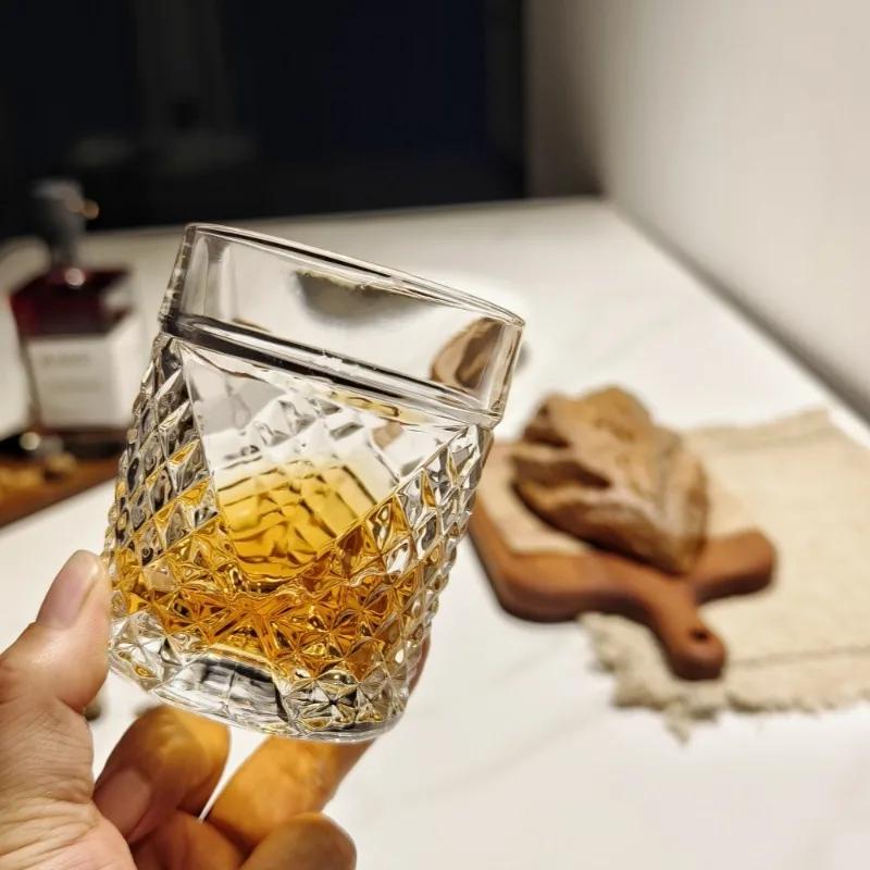 Whiskyglas Ins Ausländische Weingläser Schlichter Stil Glas Trinkbecher Europäischer Stil Likör Dickes Bierglas für Bar Weinutensilien