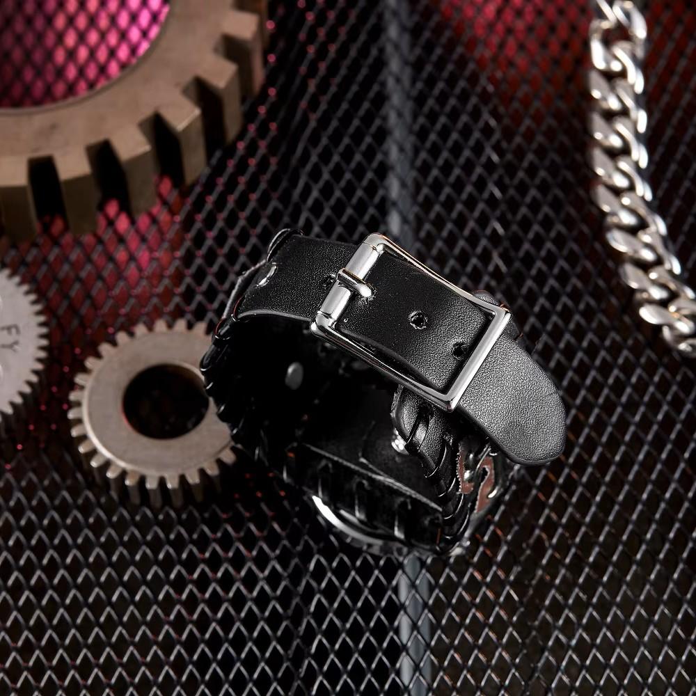 Retro Vintage Street Hip Hop Punk Rock Gothic Biker Uhr Quarz Stud Wasserdicht Männer PU Leder Armband Niet Ghost Skull Halloween