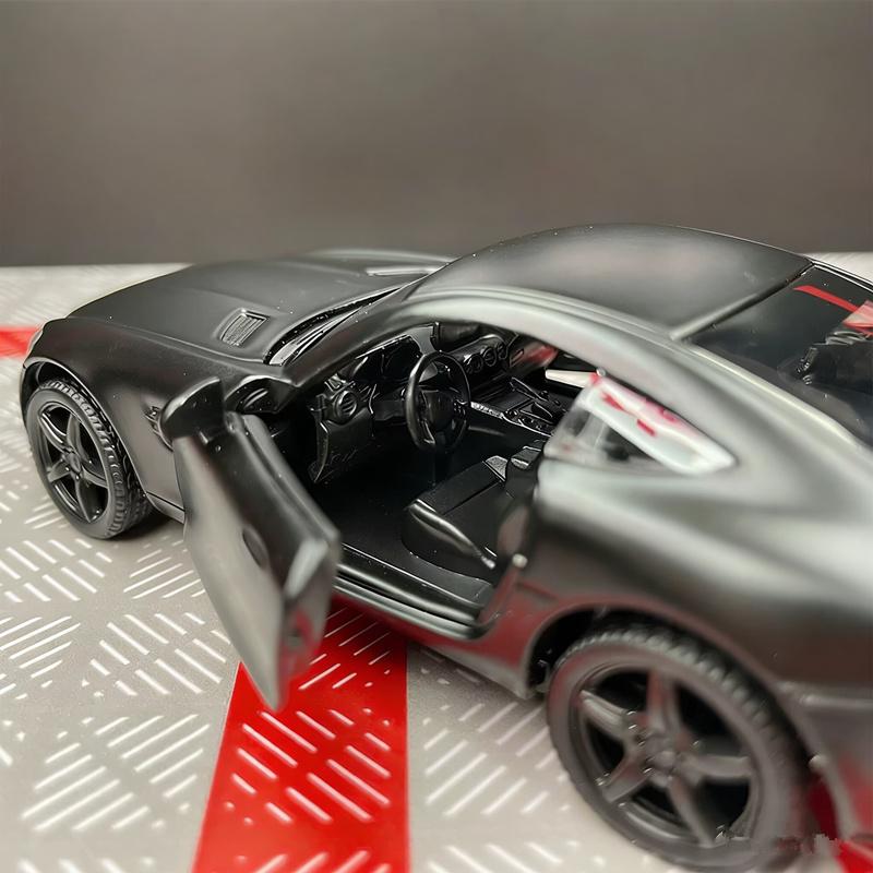 1:36 Mercedes-Benz AMG GTS Coupe Alloy Sports Car Model Diecasts Metal Track Racing Vehicles Car Model Simulation Kids Toys Gift