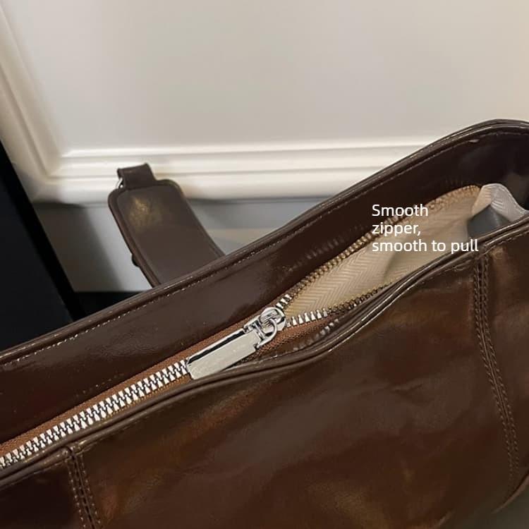 Glossy patent leather underarm bag women's shoulder messenger bag