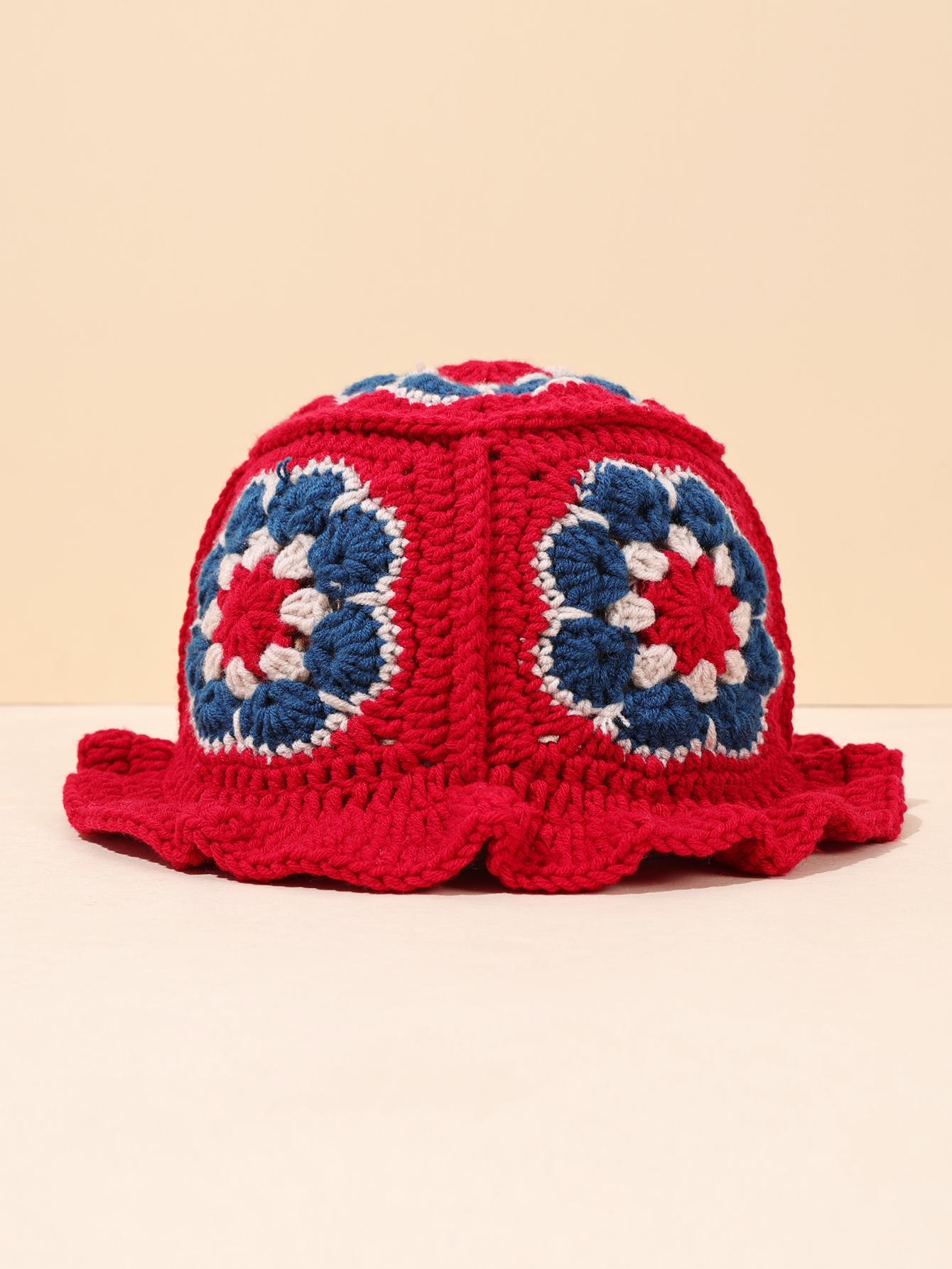 

1PC vintage red hand crocheted bucket cap, blue and white floral grandmother square and ruffled edges, warm in winter красный