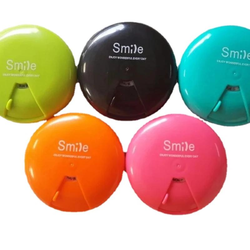 Tragbarer Tablettenschneider Teiler Aufbewahrungsbehälter Wöchentlich Drehbar 7-Tage Pillenbehälter Organizer Medikamentenbox Schneider Pillendose