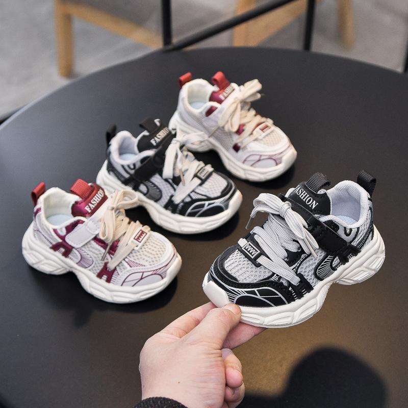 Children's sports shoes, new spring model, lightweight, casual, soft-soled, versatile double-mesh shoes, dad shoes for boys and girls