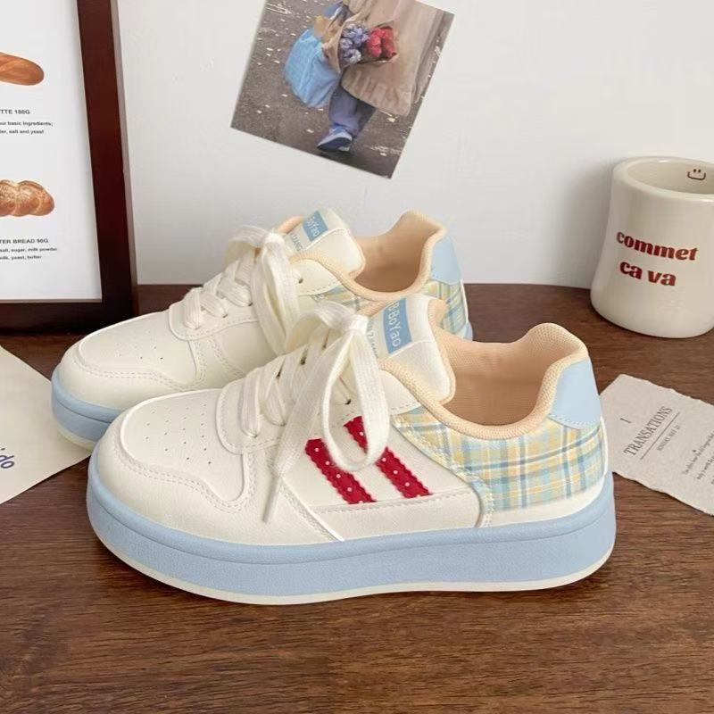 

Versatile niche board shoes women s new autumn thick-soled white shoes breathable soft-soled student sports shoes 35 синий