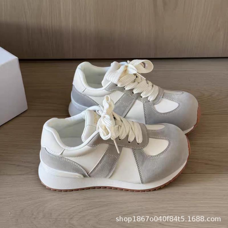 

Повседневная женская весенняя новая универсальная и маленькая легкая спортивная обувь на мягкой подошве 40 серый