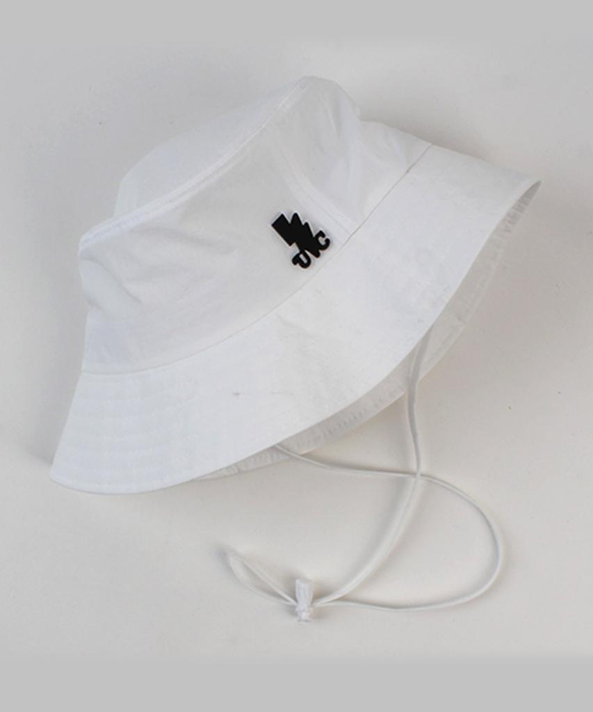 Yunibeosyeolkemiseuteuli String White Poly Bucket Hat Poly Bucket Hat