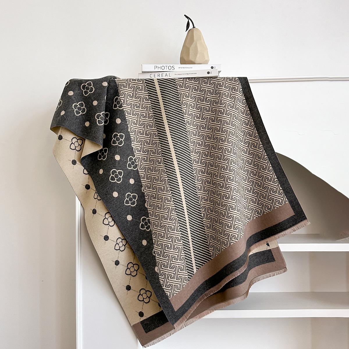 

Осенне-зимний цветочный простой шарф из искусственного кашемира женский универсальный утолщенный платок для кондиционера короткий шарф с бахромой 185*65cm серый