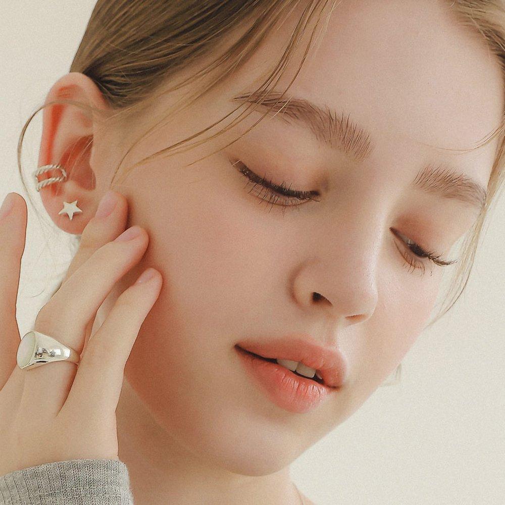 J.Lauren Loop Anchor Silver Ear Cuff M03876