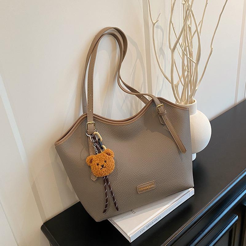 Casual large-capacity tote bag women's new retro versatile shoulder bag niche commuter underarm bag