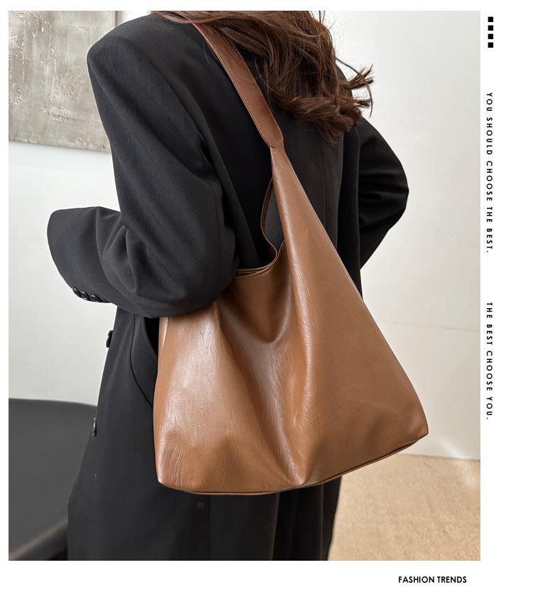 Simple Solid Color Large Capacity Tote Bag Commuter Magnetic Closure Shoulder Bag for Women