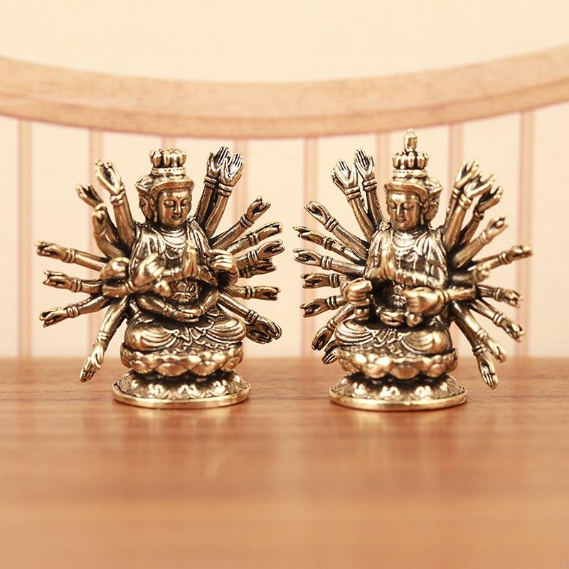 1 ks Avalokitešvara Guanyin oltářní soška Retro mosazná Tisíceruká Bódhisattva Buddha soška Domácí chrámová dekorace Buddhistický dárek