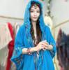 Solid color gray triangular shawl with women's new triangular scarf, young fashion and high sense of versatility