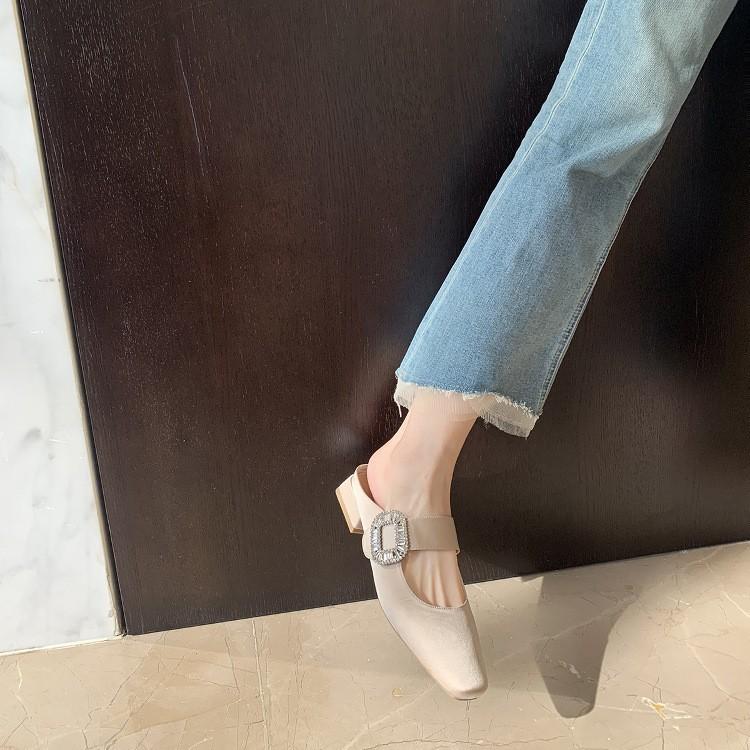 ~ Manor Lady~ Sparkling Diamond Buckle Small Square Head Width Word with Low Heel Temperament Half Drag