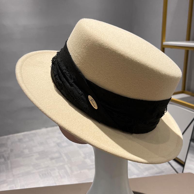 Spring and Autumn Versatile Women's Retro Wool Flat Top Hat British Style Literary French Elegant Temperament Top Hat