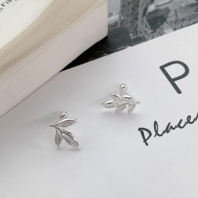 Elegant 999 Sterling Silver Asymmetrical Leaf Stud Earrings for Women - Simple, Versatile Design with Screw-Back Closure