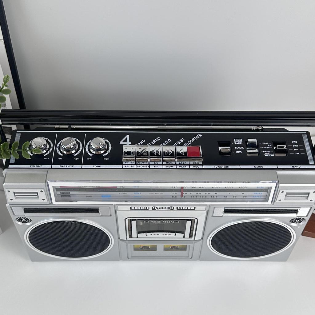 Retro Cassette Player & FM Bluetooth Speaker - Nostalgic Stereo Recorder for Outdoors