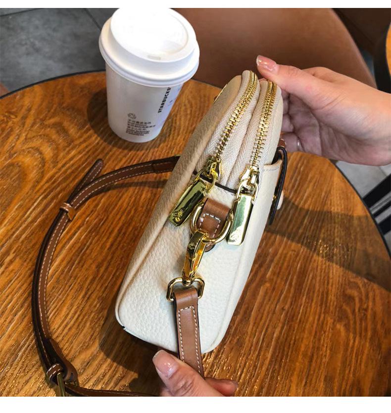 Spring/Summer 2025 Women's Genuine Leather Mini Crossbody Phone Bag - Versatile, Hot Single Shoulder Handbag.