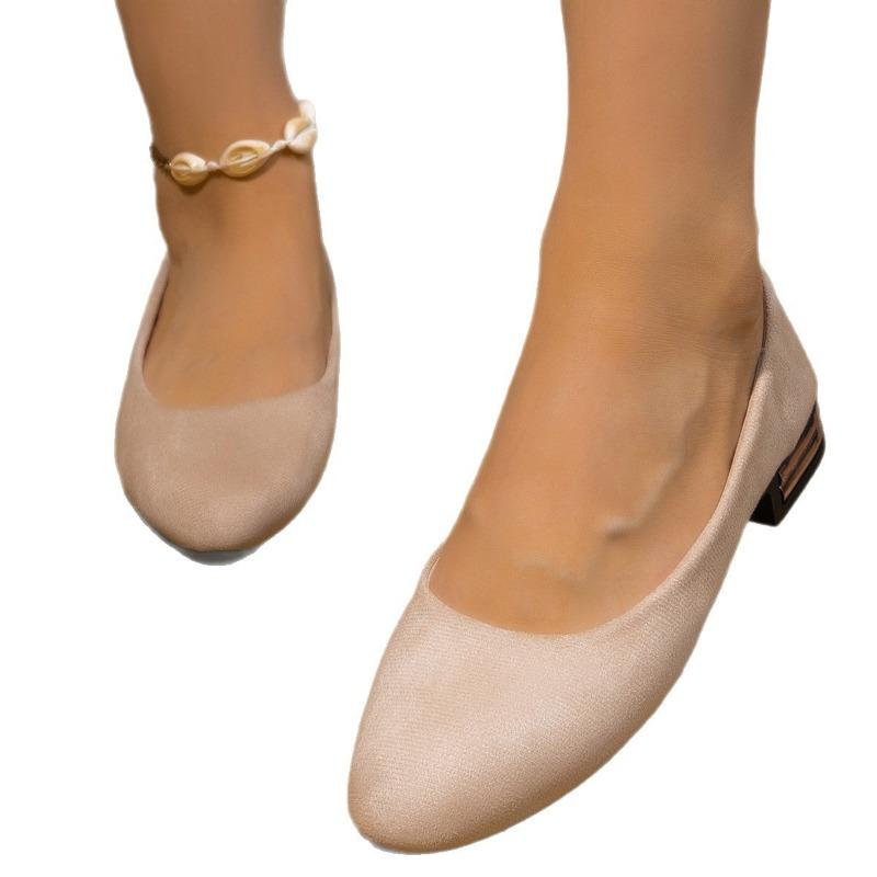 Large size thick heel single shoes women's spring new suede foot cover pointed shallow mouth Doudou shoes