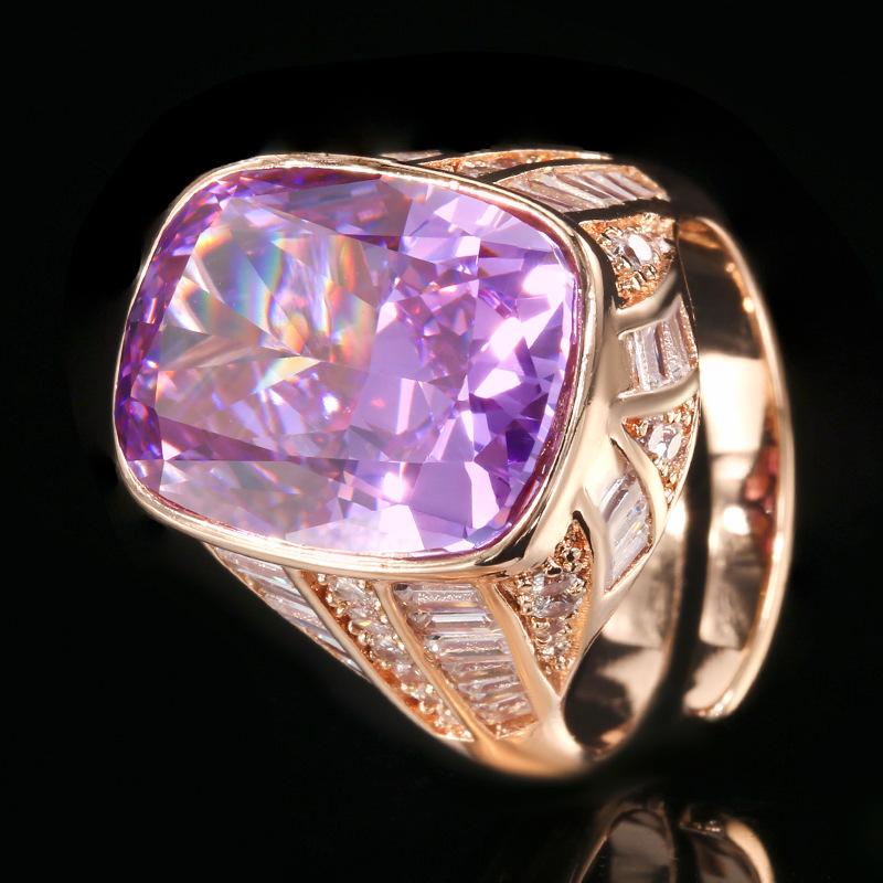 

Jewelry Copper Bottom Gold-Plated High Carbon Diamond Ice Flower Square Diamond Copper Inlaid Retro Rose Gold Ring 12 * 16