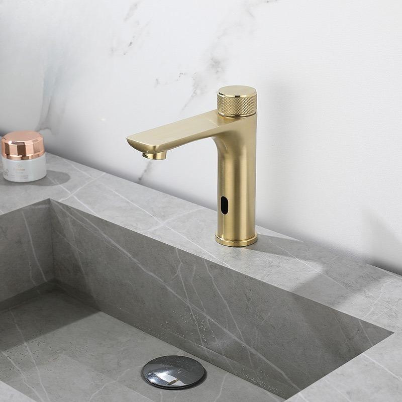 Sensor Bathroom Faucet Cold and Hot Deck Mounted Tap Brass Material Battery-powered Basin Sink Tap