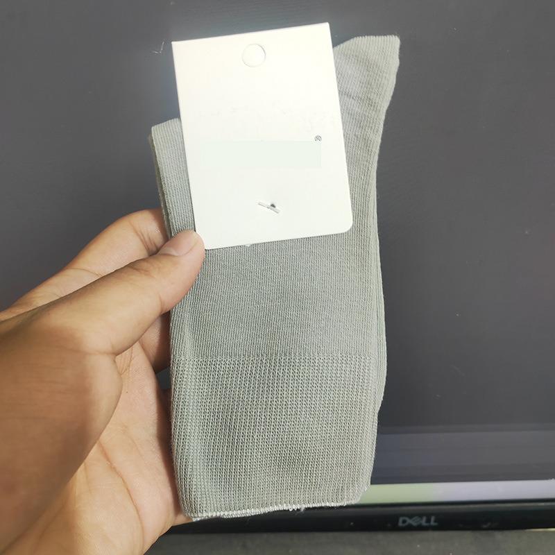 Female Summer Solid Color Breathable Anti Pilling Boneless Moon Tube Stack Socks
