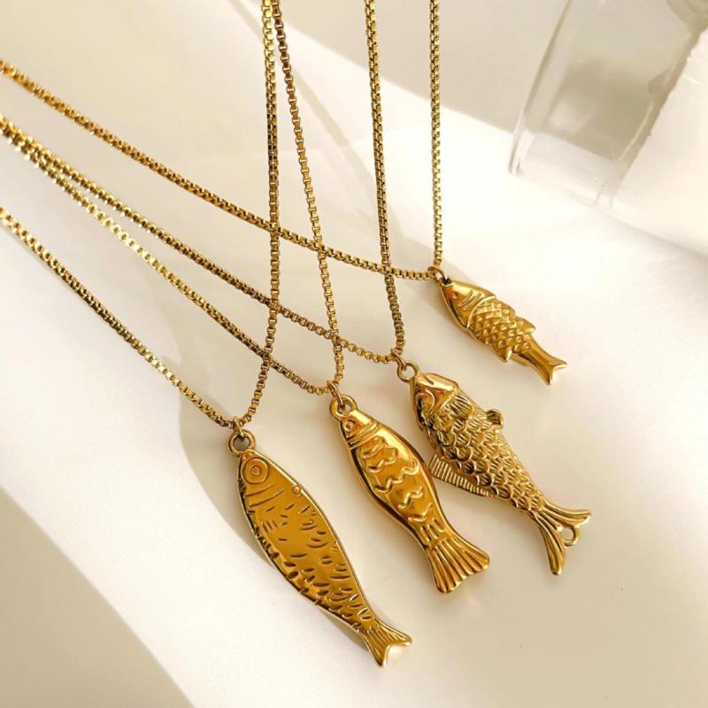 New Design Stainless Steel Gold Plated Fish Pendant Clavicle Necklace For Women Waterproof Beach Party Jewelry Accessories
