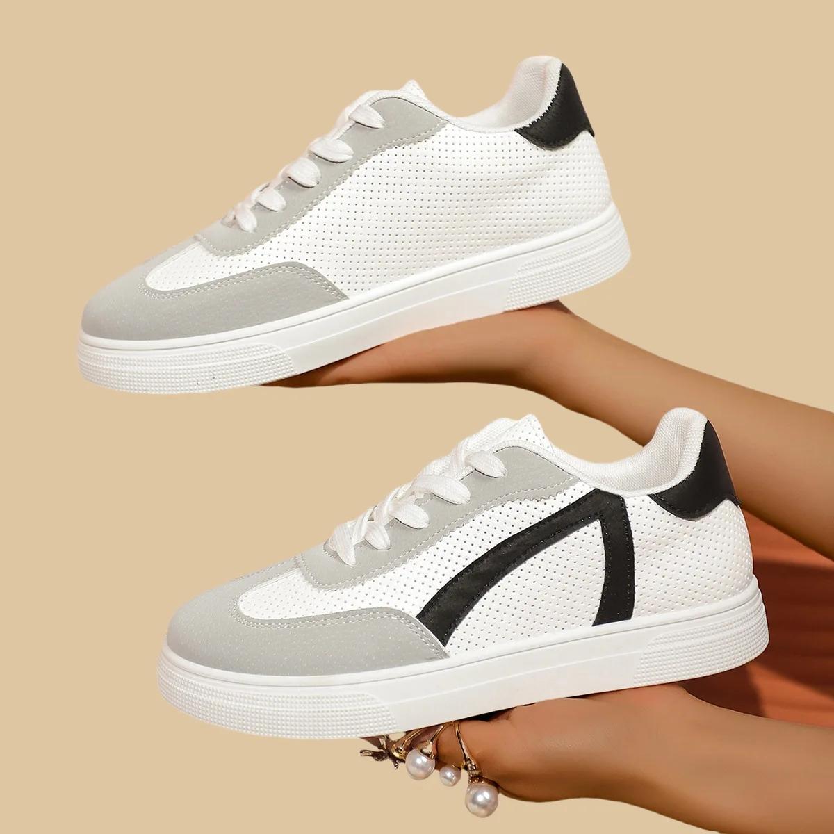 

Large-sized Mesh Breathable White Sneakers for Women in The Summer of , New Lace-up Casual Shoes with Flat Boards 42