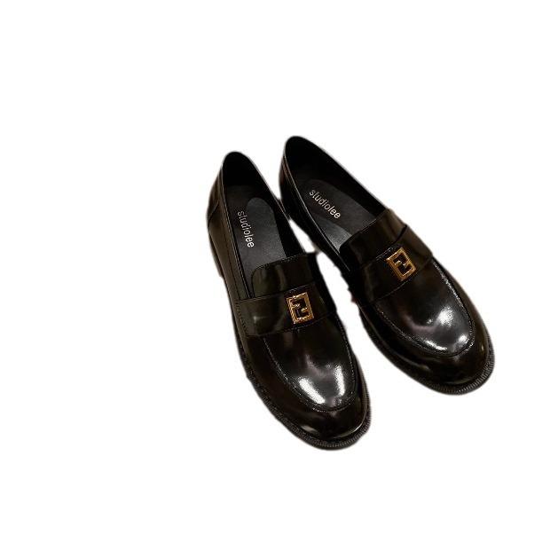 Grape Mother of the Same Style, Gold Small Square Buckle British Style Versatile Round Head Thick Heel Loafer Small Leather Shoes Women's Winter