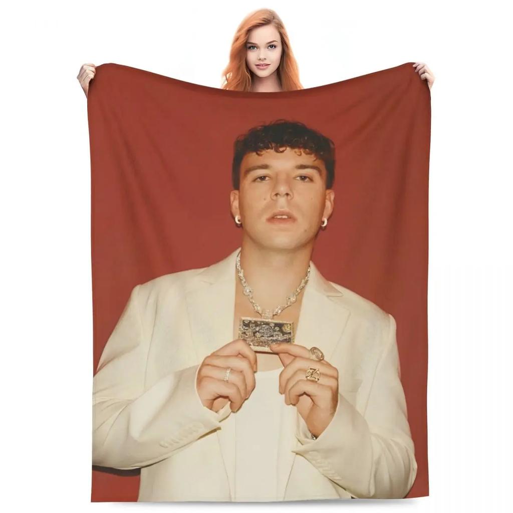Singer Quevedo Blankets Reggaeton Latin Pop Latin Trap Plush Novelty Breathable Throw Blankets for Coverlet Spring/Autumn